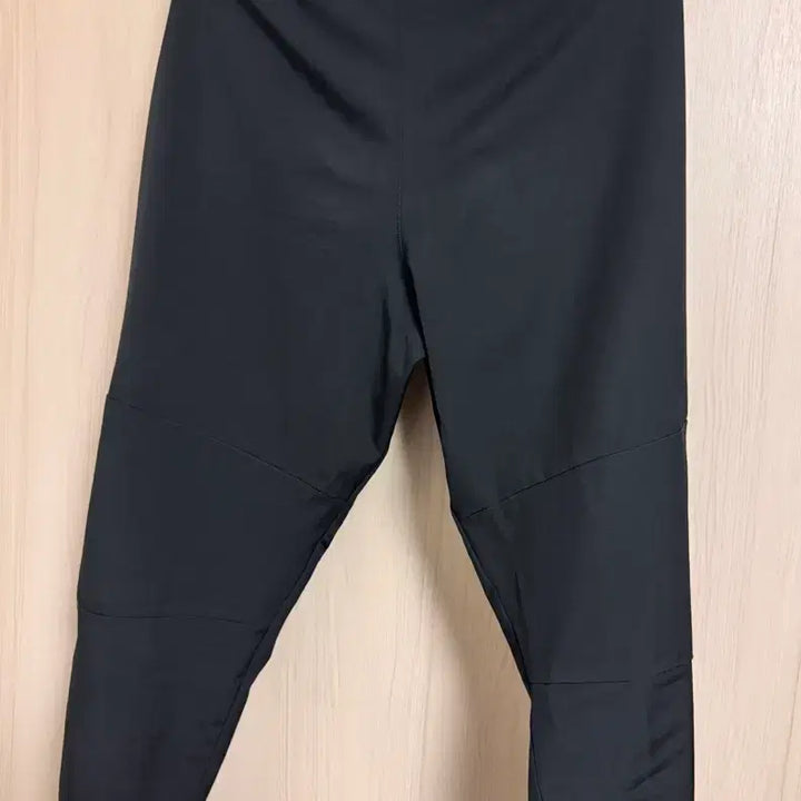 [SOLD OUT] 나이키 챌린저 우븐 팬츠 블랙 극미 중고