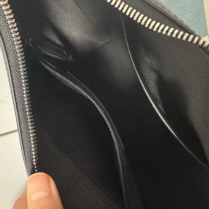[BUNJANG] LoSeoul Medium Around Hobo Bag - Black / 로서울 미디엄 어라운드 호보백 블랙