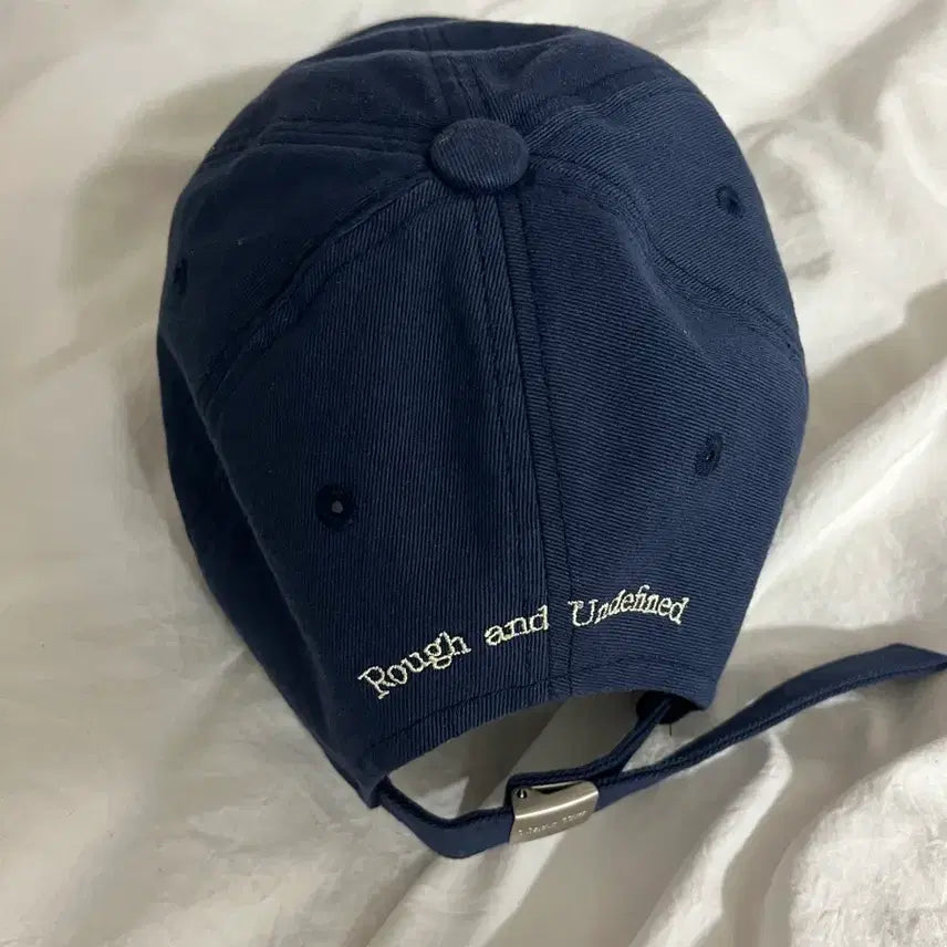 [SOLD OUT] 마뗑킴 볼캡 네이비