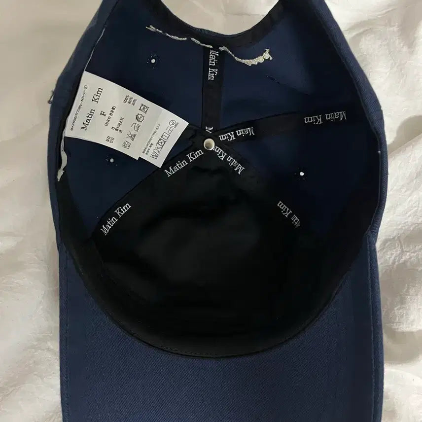 [SOLD OUT] 마뗑킴 볼캡 네이비