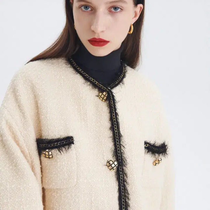 [BUNJANG] The Centaur Oversized Quilted Tweed Jacket Ivory / 더센토르 오버사이즈 퀄팅 트위드 자켓 하트 금장 단추 아이보리
