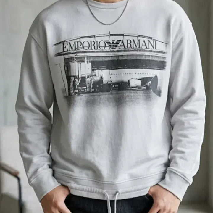 [SOLD OUT] 엠포리오 아르마니 맨투맨