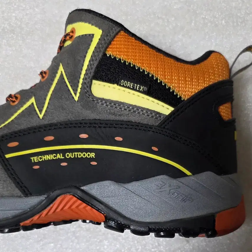 [BUNJANG] K2 Gore-Tex Hiking Boots 260mm / 케이투 K2 고어텍스 등산화 트레킹화 릿지창 남성용 260