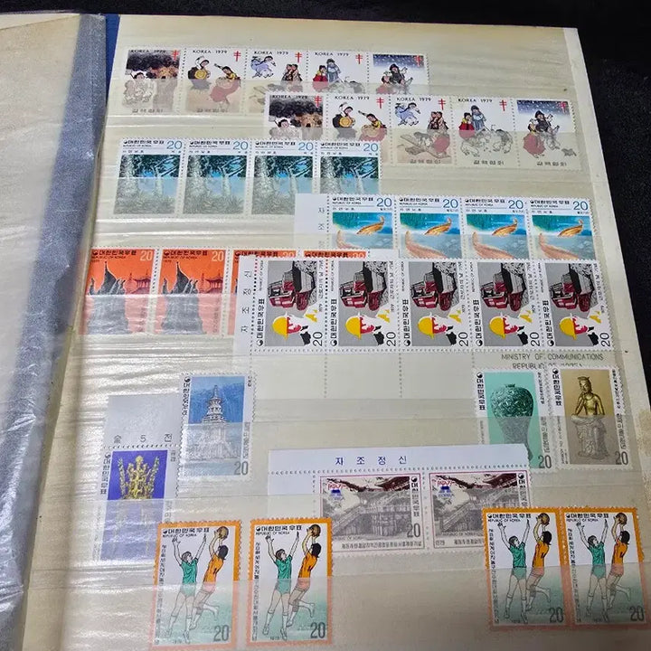 [BUNJANG] Vintage Commemorative Stamp Album / 레트로 빈티지 근대사 기념 우표 앨범