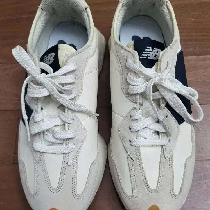 [SOLD OUT] 최상급  뉴발란스 327  250