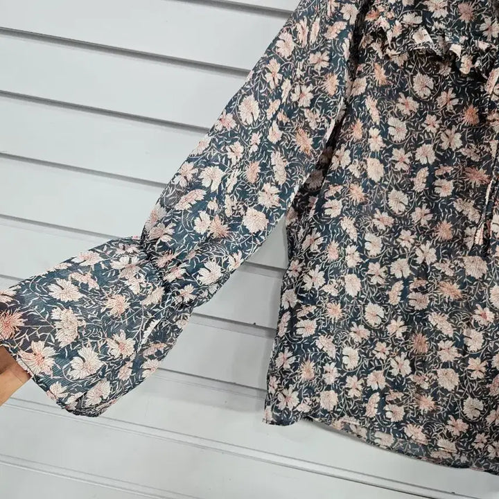 [BUNJANG] Floral Chiffon Tie-Front Blouse (Size 77) / 플라워 쉬폰 앞끈장식 블라우스77/보물찾기천사