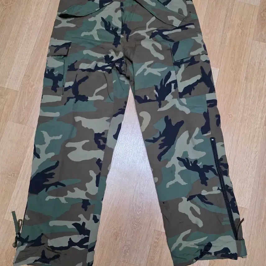 [SOLD OUT] 미군 밀리터리 카모 패턴 카고 바지
