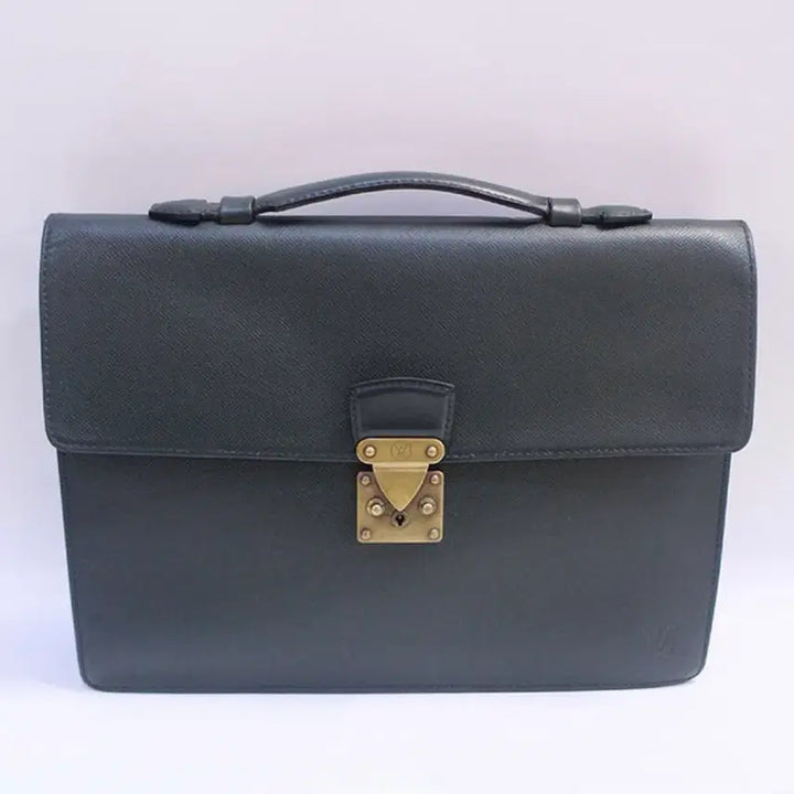 [BUNJANG] Louis Vuitton Taiga Corrado Briefcase / 루이비통 타이가 코라드 그린 브리프케이스 서류가방 열쇠있음