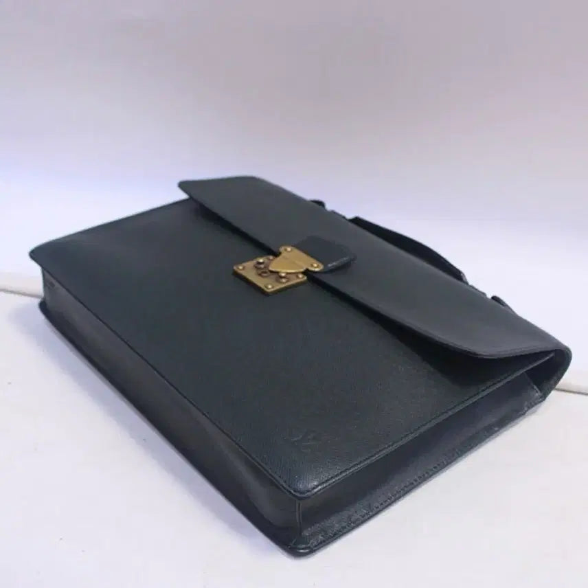 [BUNJANG] Louis Vuitton Taiga Corrado Briefcase / 루이비통 타이가 코라드 그린 브리프케이스 서류가방 열쇠있음