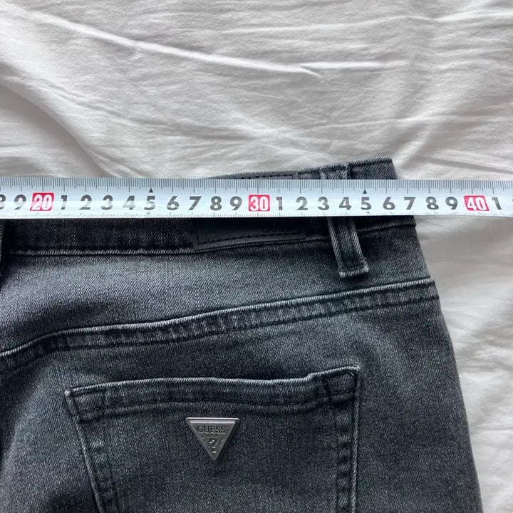 [SOLD OUT] 구매가 10만원 중반대 게스 여자 청바지