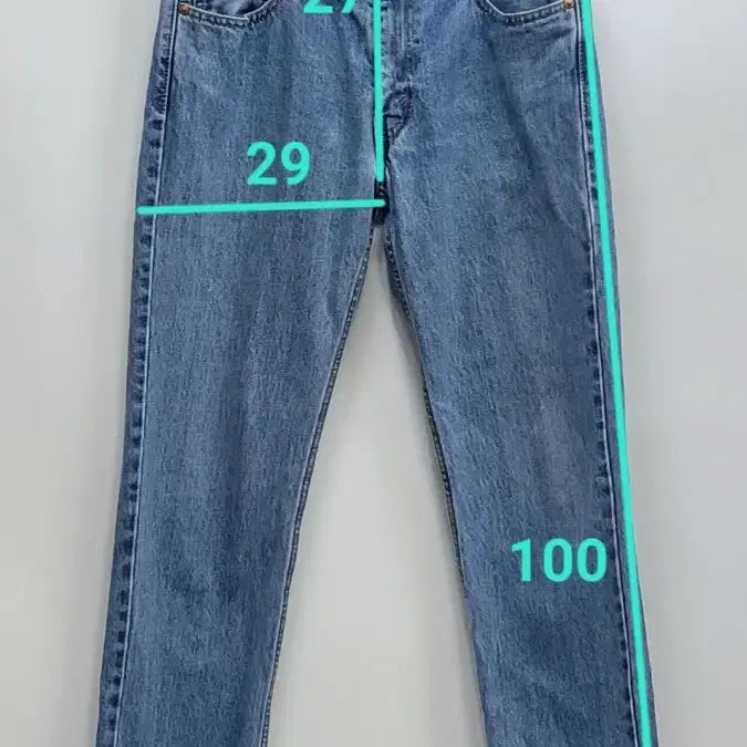 [SOLD OUT] LEVI&