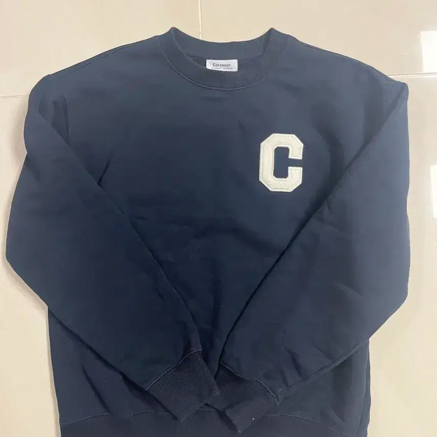 [SOLD OUT] 커버낫 C로고 네이비 맨투맨티