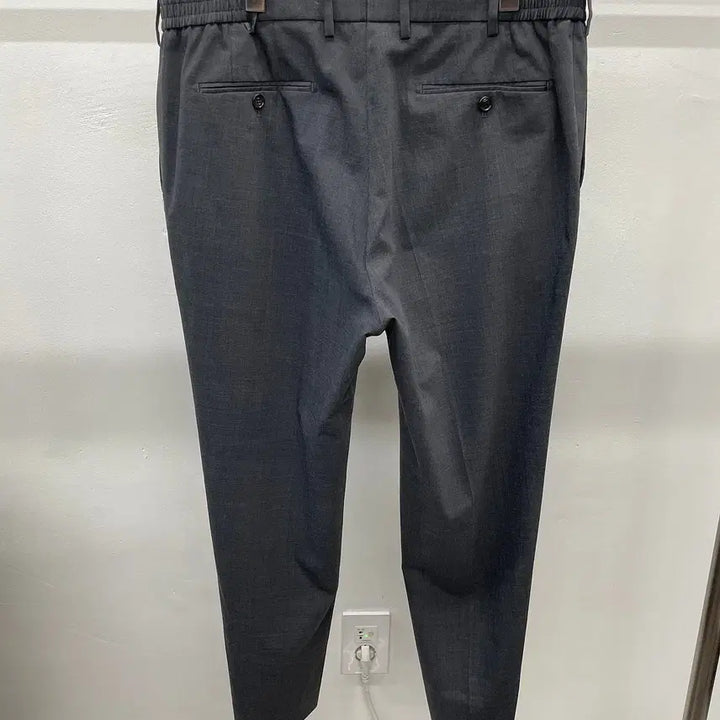 [BUNJANG] DAKS Paulo Oliveira 38-inch Elastic Span Pants / 38인치)DAKS 닥스 파울로 올리베이라 밴딩 스판 팬츠