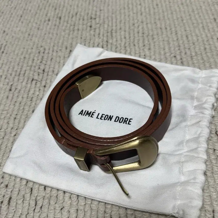 [SOLD OUT] 에임레온도르 가죽벨트
