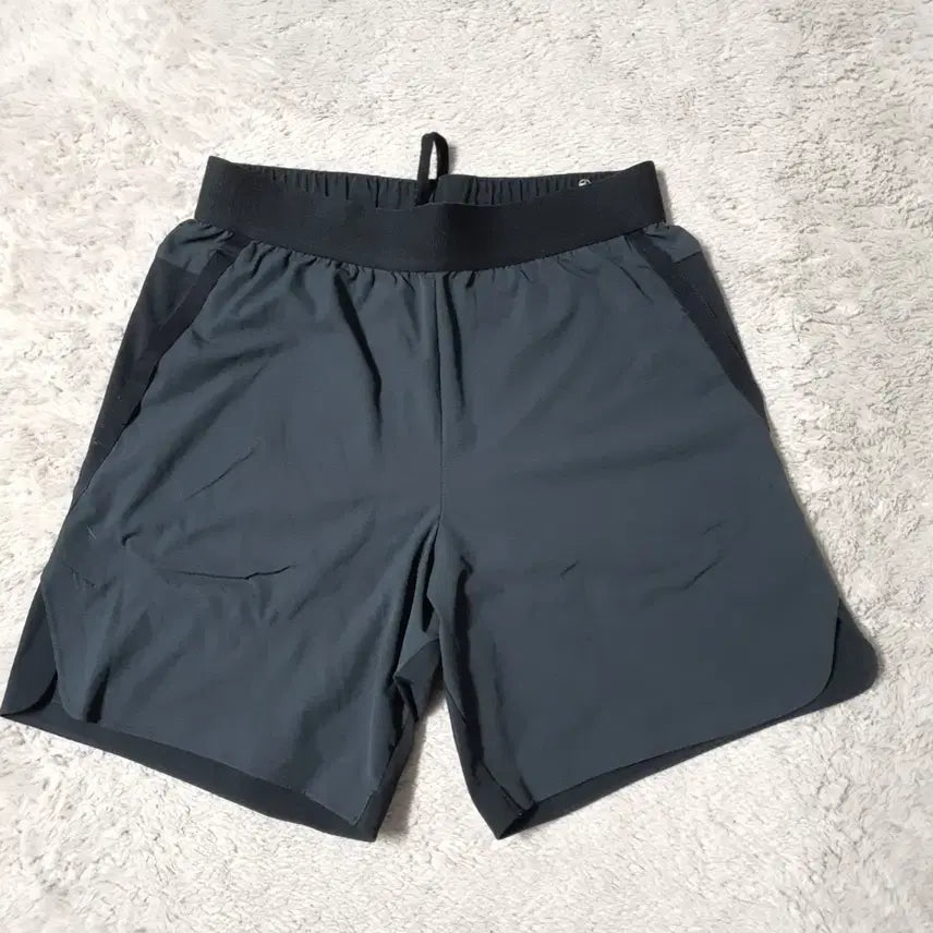 [SOLD OUT] 나이키 반바지 M  (164