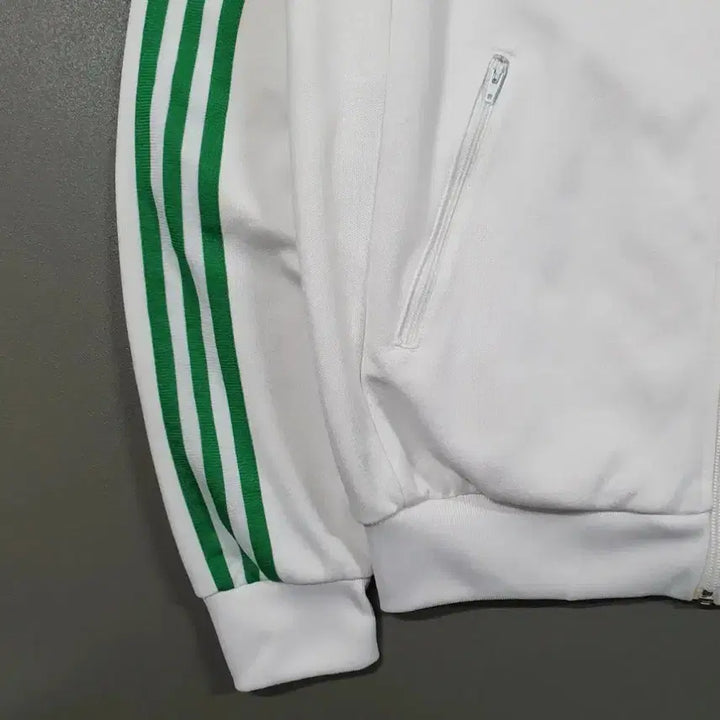 [BUNJANG] Adidas White and Green Jersey / 대장급 아디다스 흰초 져지