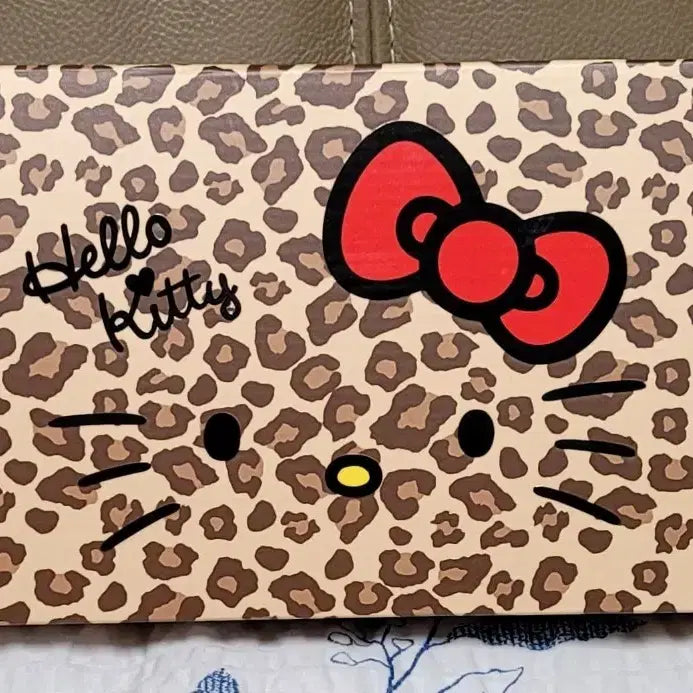 [SOLD OUT] 헬로키티 정품 레오파드 패턴 양산/우산(미개봉새상품)
