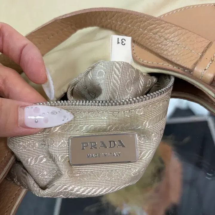 [BUNJANG] Prada Tessuto 1995 Shoulder Bag / 프라다 테수토 1995 숄더백