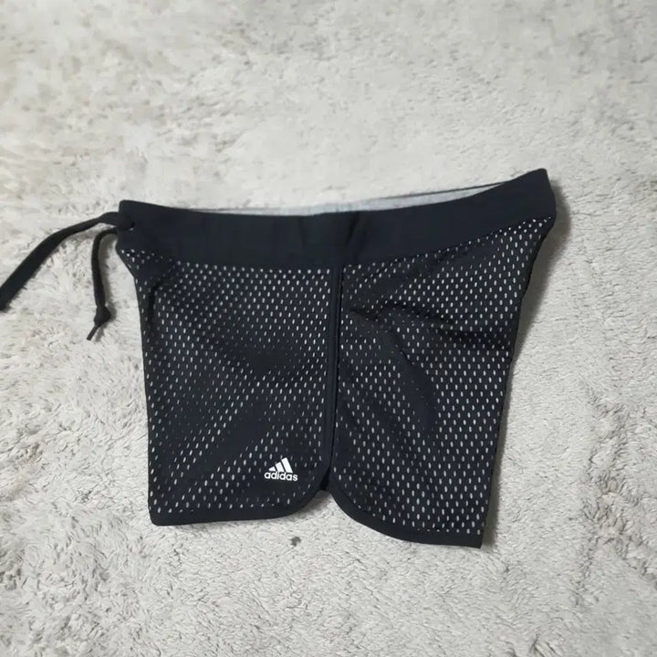 [BUNJANG] Adidas Reversible Shorts Size 90 / 아디다스 양면 반바지 90
