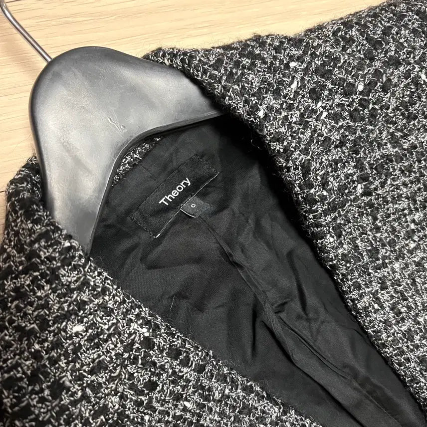[BUNJANG] Theory Wool Blend Cropped Tweed Jacket / 띠어리 THEORY 울 혼방 크롭 트위드 자켓 봄가을 하객룩 오피스룩