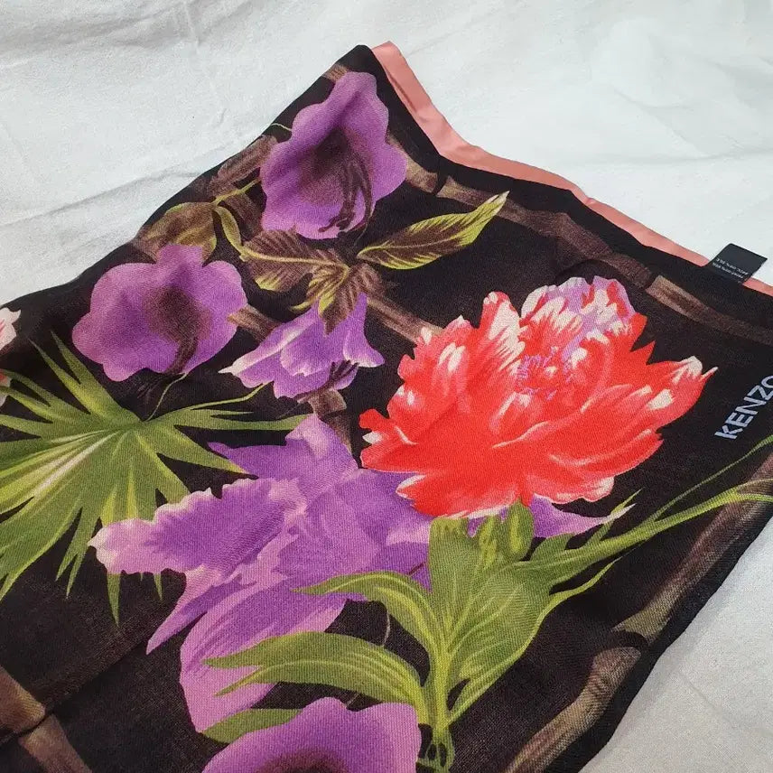 [BUNJANG] KENZO Flower Pattern Silk Scarf / KENZO 겐조 플라워 패턴 스카프 실크