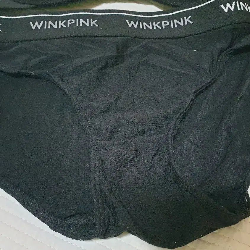 [BUNJANG] Winkpink Black Bra/Panty Set Size 75A/90 / (중고)WINKPINK 윙크핑크 검정 브라/팬티 세트 75A/90