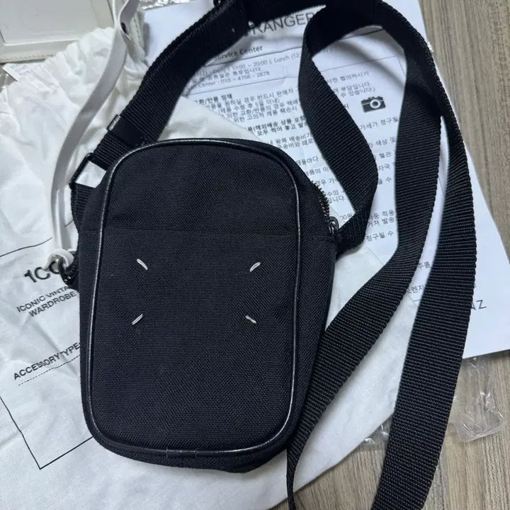 [SOLD OUT] 메종 마르지엘라 코듀라 크로스백 블랙