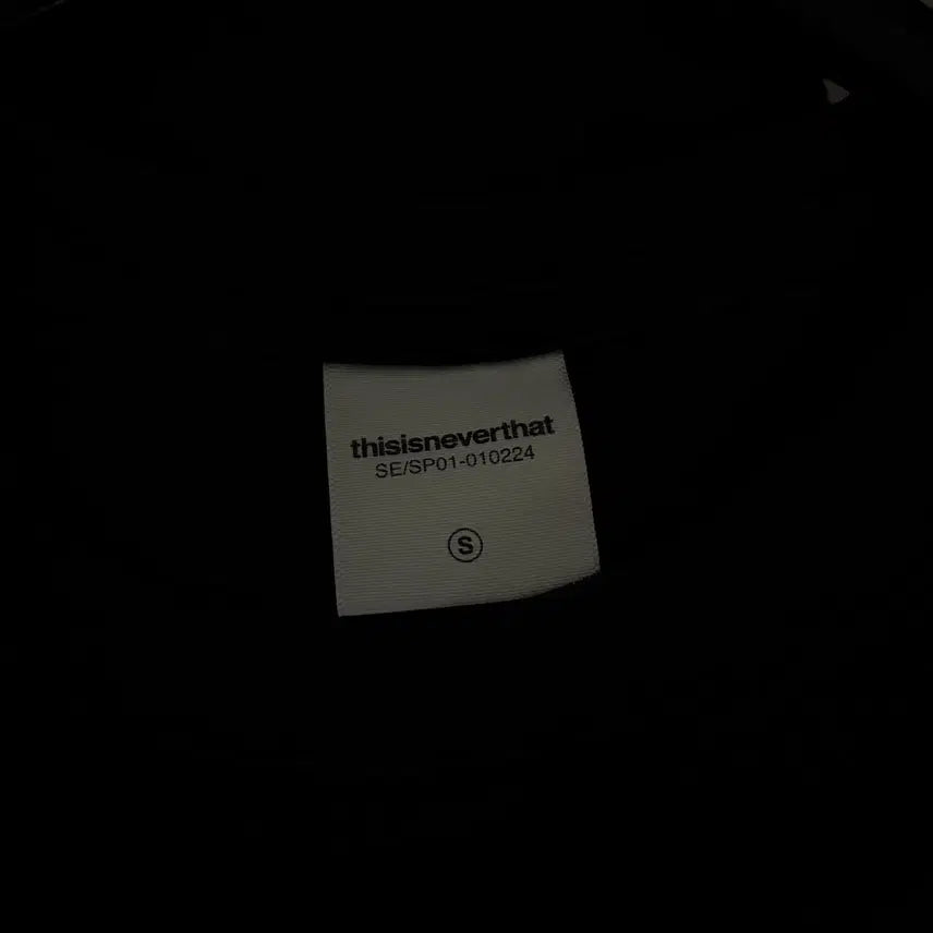 [SOLD OUT] 디스이즈네버댓 디네댓 긴팔 슬리브티 블랙 s