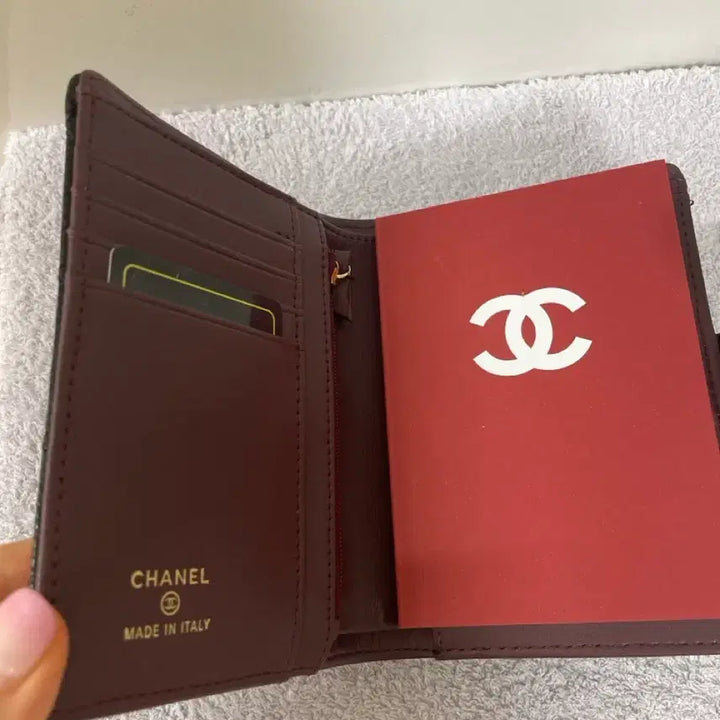 [SOLD OUT] 퀼팅 여권지갑