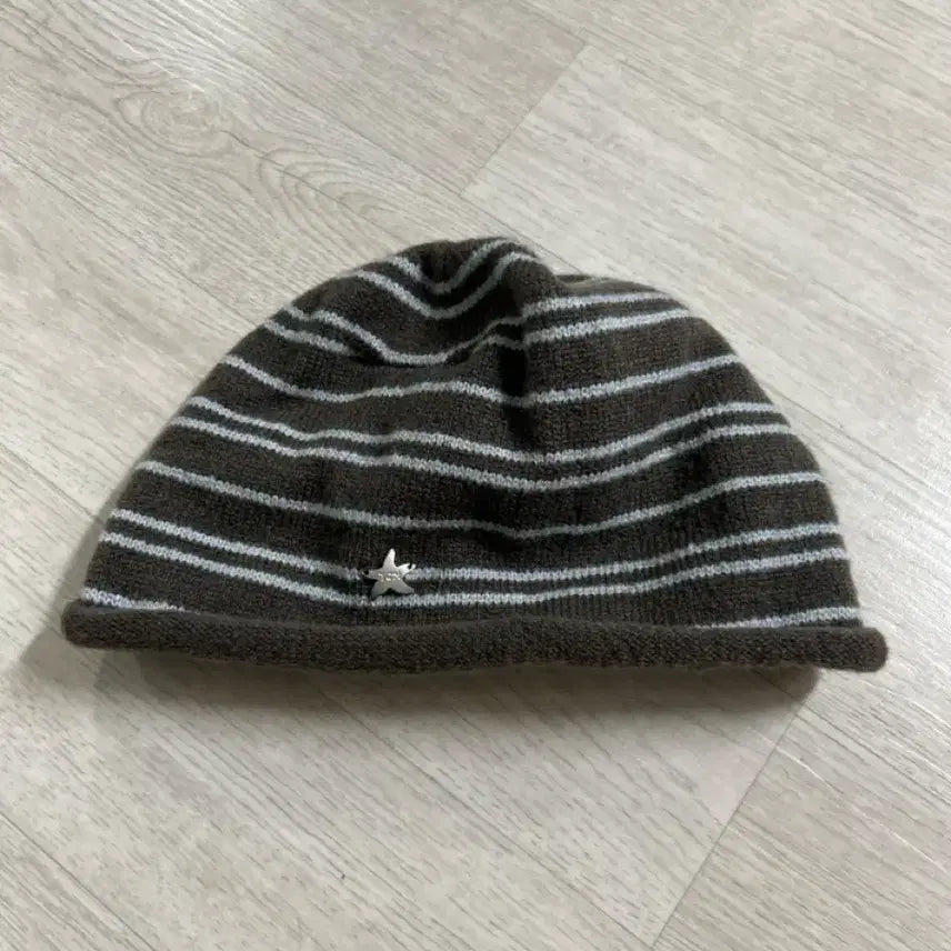 [BUNJANG] The Coldest Moment Striped Beanie / 더콜디스트모먼트 스트라이프 비니 새재품