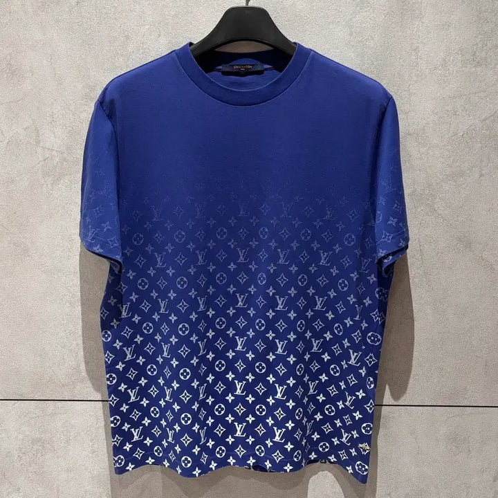 [BUNJANG] Louis Vuitton Gradient Short Sleeve T-shirt / [ L(103)사이즈 ] 루이비통 그라데이션 반팔티