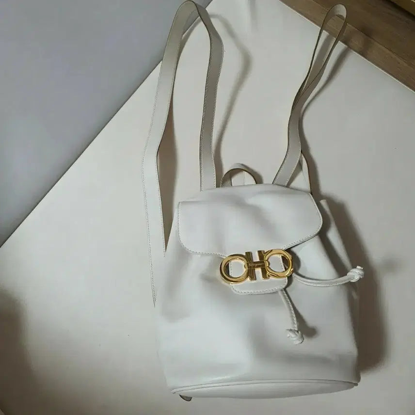 [BUNJANG] Ferragamo Gancini Mini Backpack / *정품*페라가모 간치니 미니 백팩