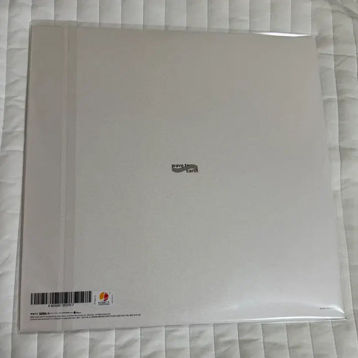 [BUNJANG] Wave to Earth 0.03 Ivory LP / [미개봉] wave to earth 웨이브투어스 0.03 LP 아이보리