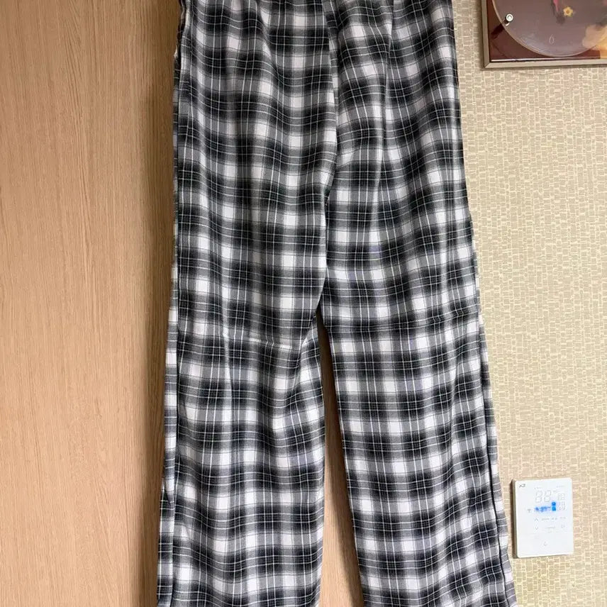 [BUNJANG] Unisex Checkered Pants / 새상품 한여름까지도 가능한 얇은면100% 체크바지 남여공용