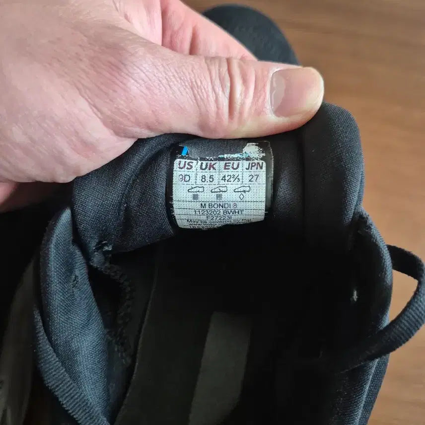 [BUNJANG] Hoka Bondi 8 Running Shoes / 호카 본디8 정품 270  런닝화 운동화