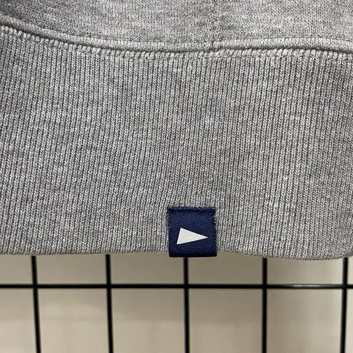 [BUNJANG] Pilgrim Sweat Hoodie M / <M> 필그림 스웻 후드 티셔츠