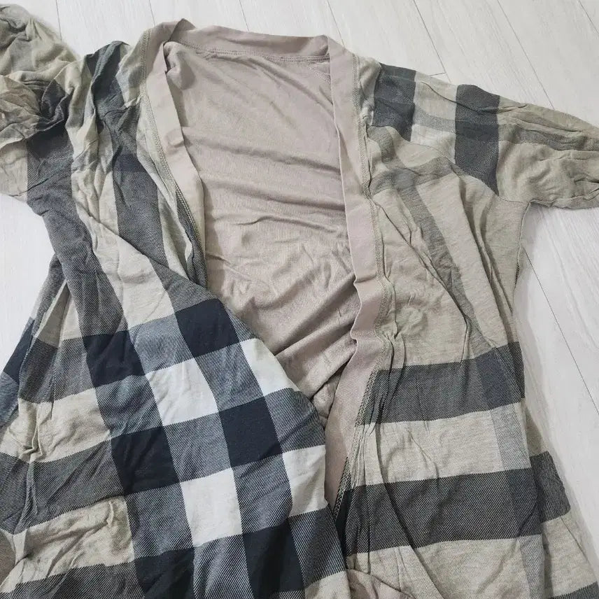 [BUNJANG] Burberry Check Cardigan / 버버리 가디건