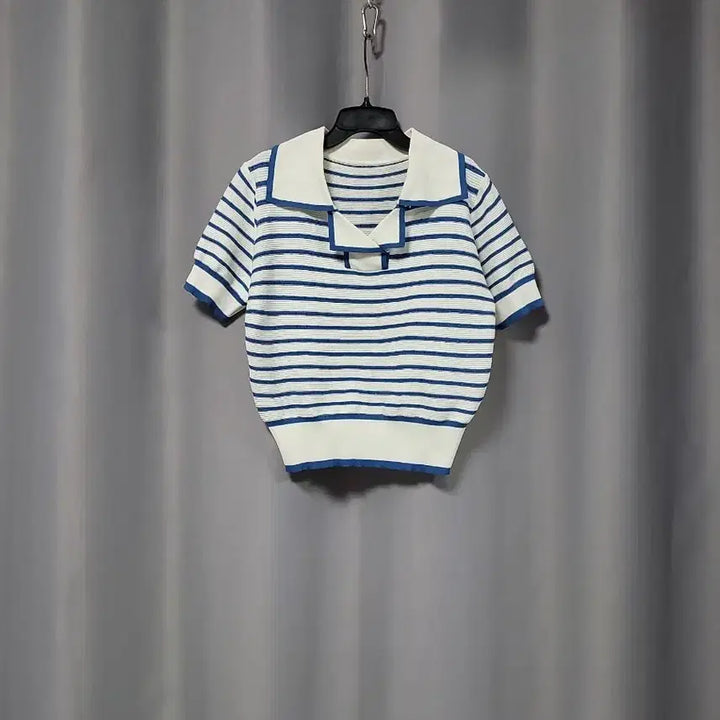 [SOLD OUT] 카라 스트라이프 니트