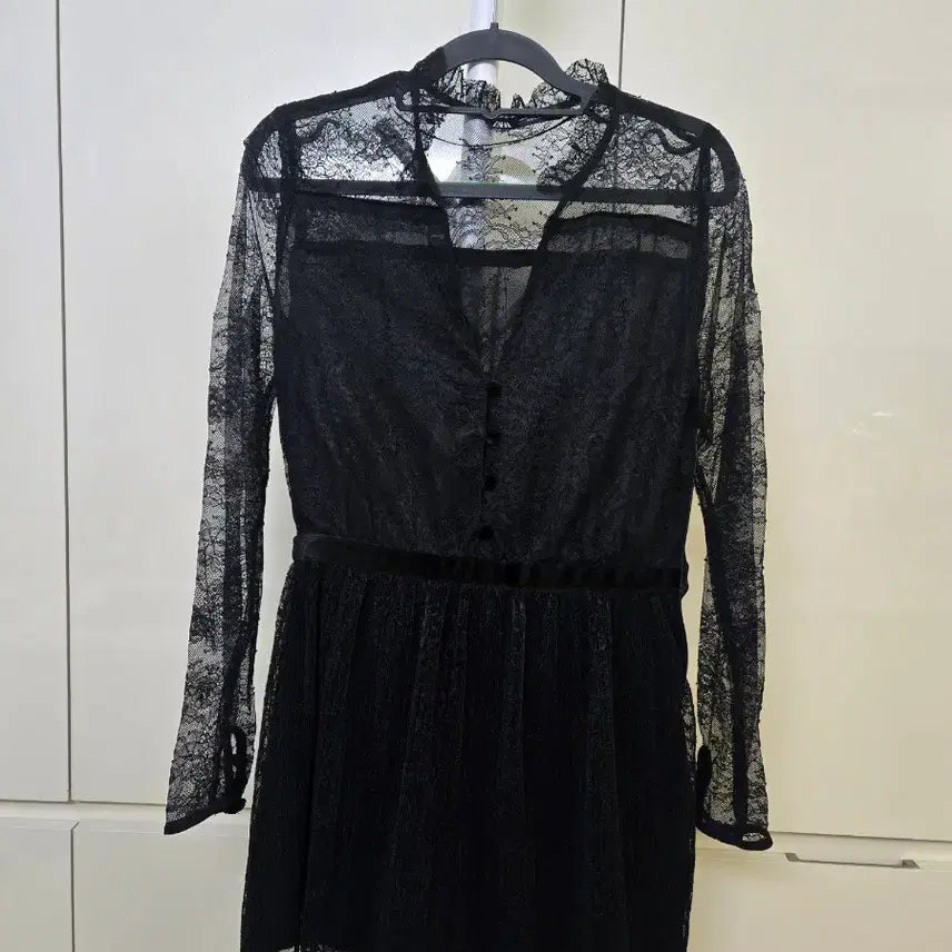 [BUNJANG] ZARA Black Lace Mini Dress / 자라 블랙 레이스 미니 원피스