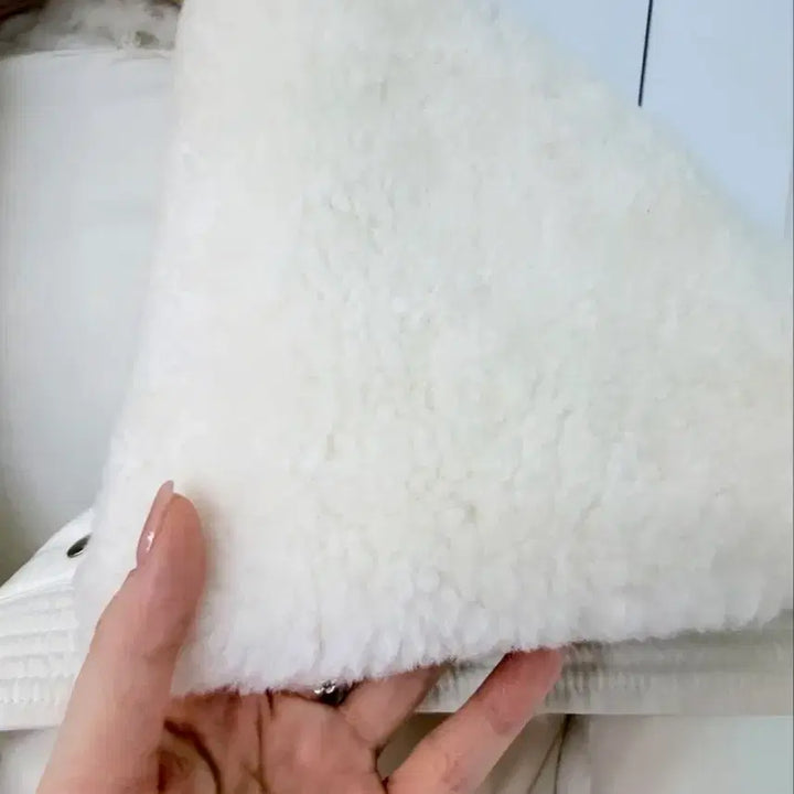 [BUNJANG] White Sherpa Collar Padded Jumper / 화이트 양털 카라 패딩 점퍼