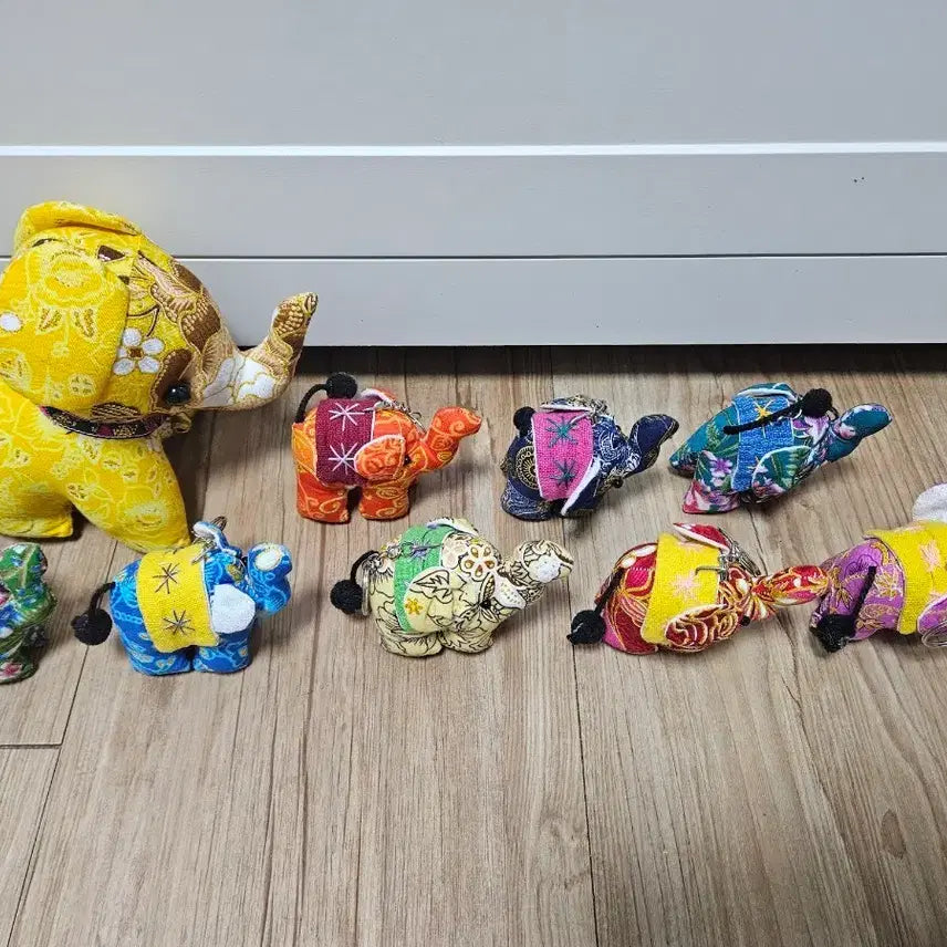 [BUNJANG] Elephant Plush Keychain / 코끼리 인형 키링