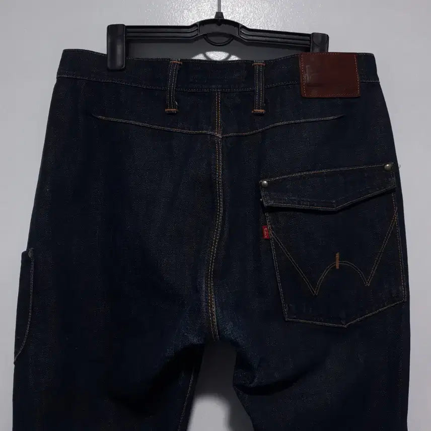 [BUNJANG] EDWIN Engineered Denim Jeans / 00s EDWIN 에드윈 이펑션 엔지니어드 데님 팬츠 청바지 (32-33