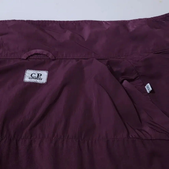 [SOLD OUT] Cp 씨피컴퍼니 마룬 점퍼