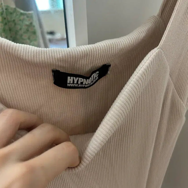 [SOLD OUT] (새상품) 히프나틱 머메이드 롱원피스 베이지