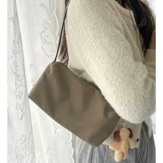 [BUNJANG] Nylon Shoulder Bag / 나일론 숄더백 팝니다