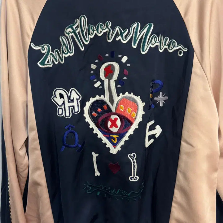 [BUNJANG] 2nd Floor Embroidered Souvenir Jacket / 2nd floor 세컨플로어 자수 스카잔