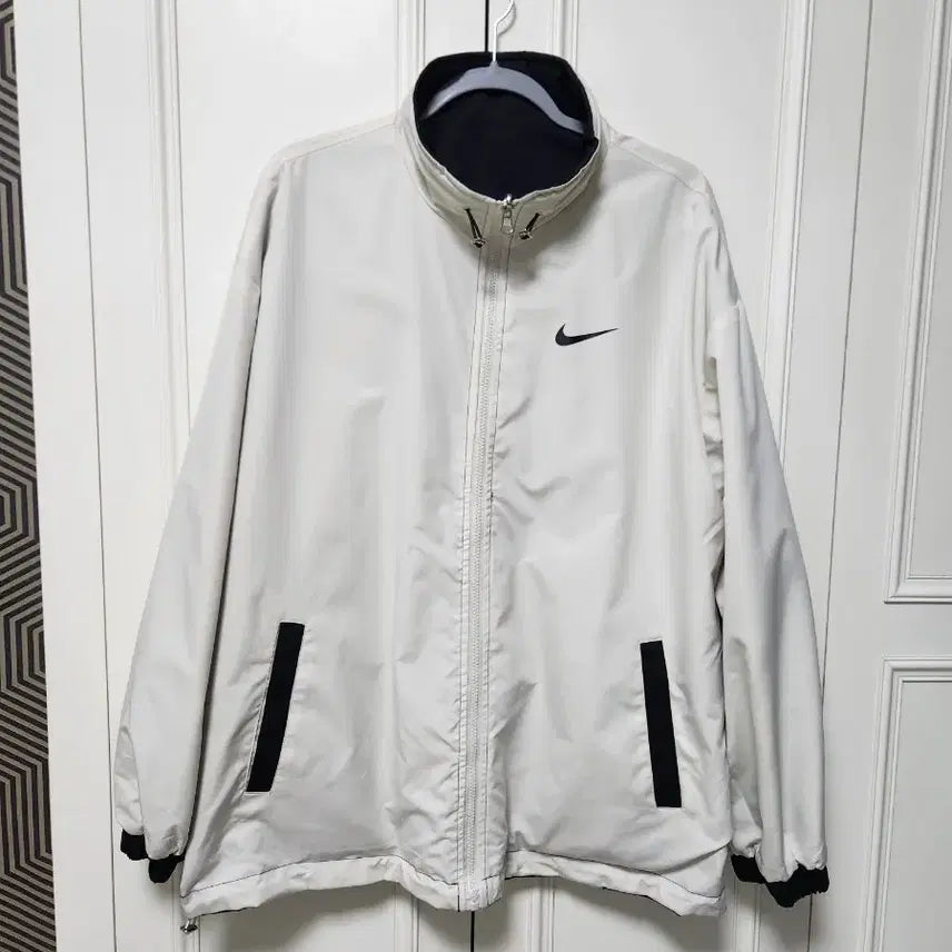 [SOLD OUT] (115)나이키 남성 리버시블 원드러너 자켓