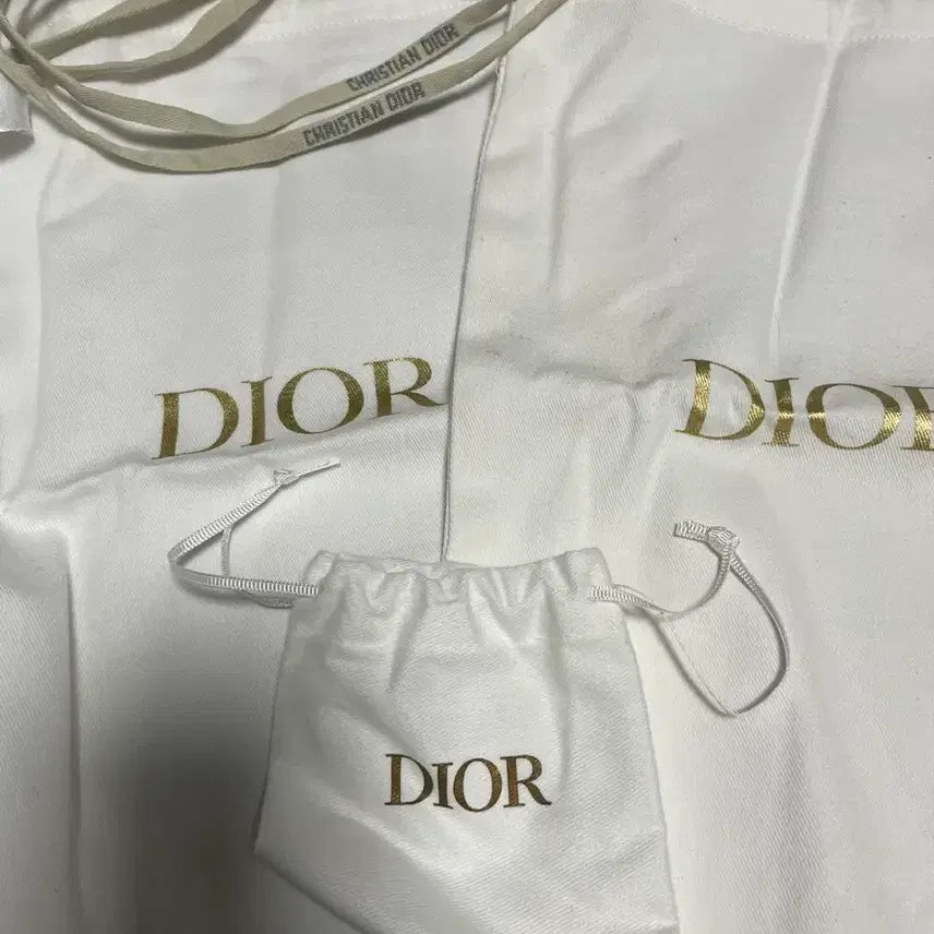 [BUNJANG] Dior WeekEndDior Sneakers Gray (Size 40) / 디올 위크앤디올 스니커즈 그레이 40