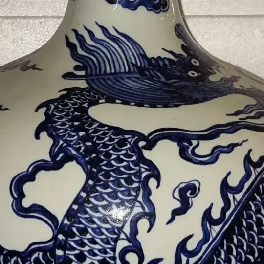 [BUNJANG] Chinese Celadon Porcelain Cloud and Dragon Vase / 선덕년제 청화백자 운용문 청구병 높43지34센 중국 도자기 고도자 골통품
