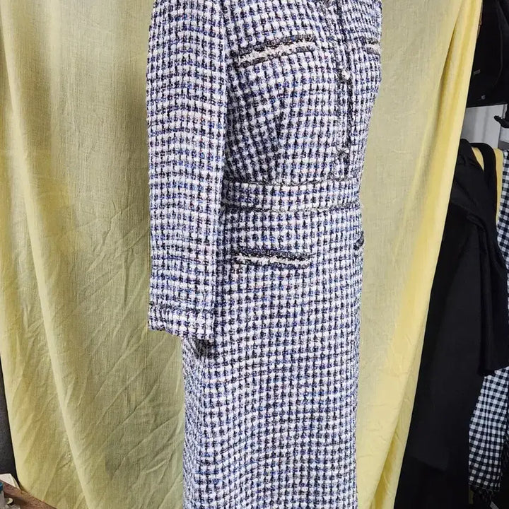 [BUNJANG] SISLEY Tweed Dress S / SISLEY 트위드 원피스 S 하객룩 벨트라인 슬림핏